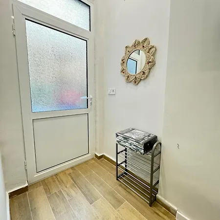 Compass- Super Center 布尔加斯