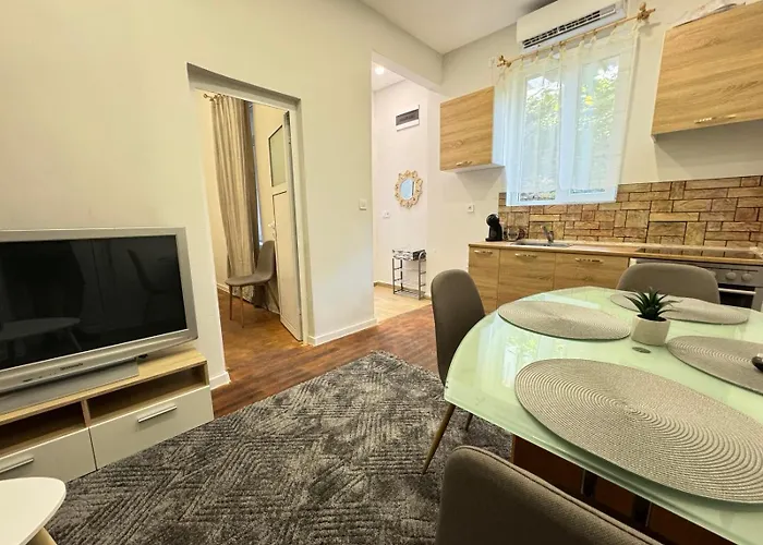 Compass- Super Center * Burgas City