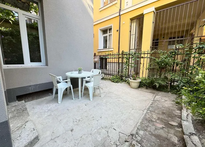 Compass- Super Center Burgas City